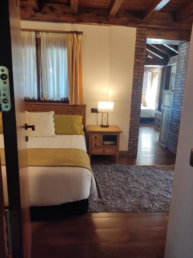 Jaurrieta Hotel Rural Irati Selva De Irati מראה חיצוני תמונה